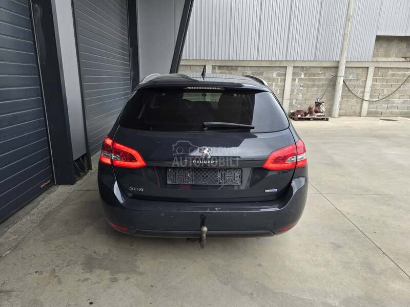 Peugeot 308 1.6 HDI PANO