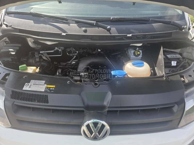 Volkswagen Transporter T6 2.0tdi produzeni L2H1