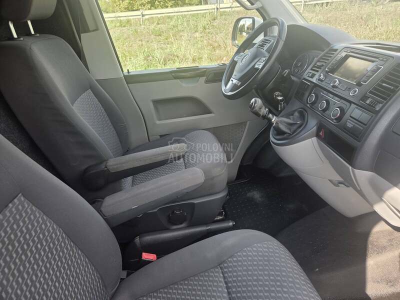 Volkswagen Transporter T6 2.0tdi produzeni L2H1