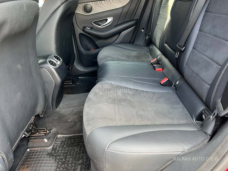 Mercedes Benz GLC 250 D 4MATIC COUPE