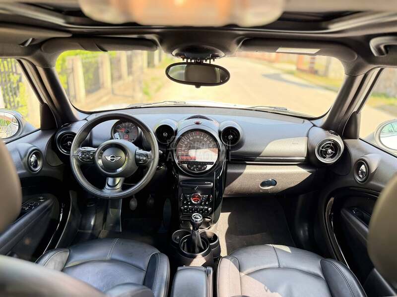 MINI Countryman Švajcarska