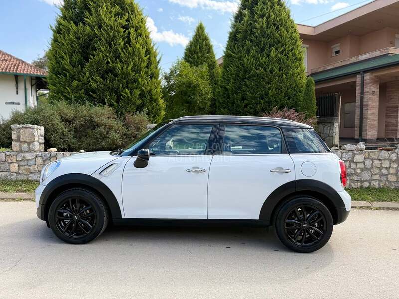 MINI Countryman Švajcarska