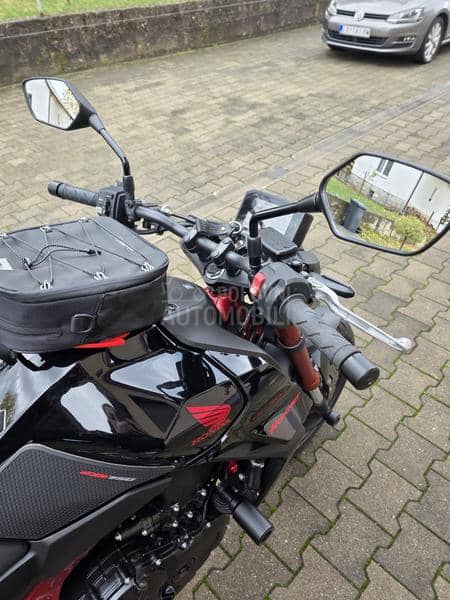 Honda CB 750 Hornet