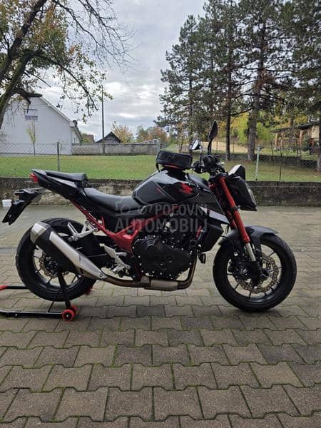 Honda CB 750 Hornet