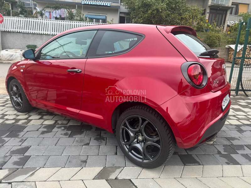 Alfa Romeo MiTo 1.4TB QV-LINE AUTO