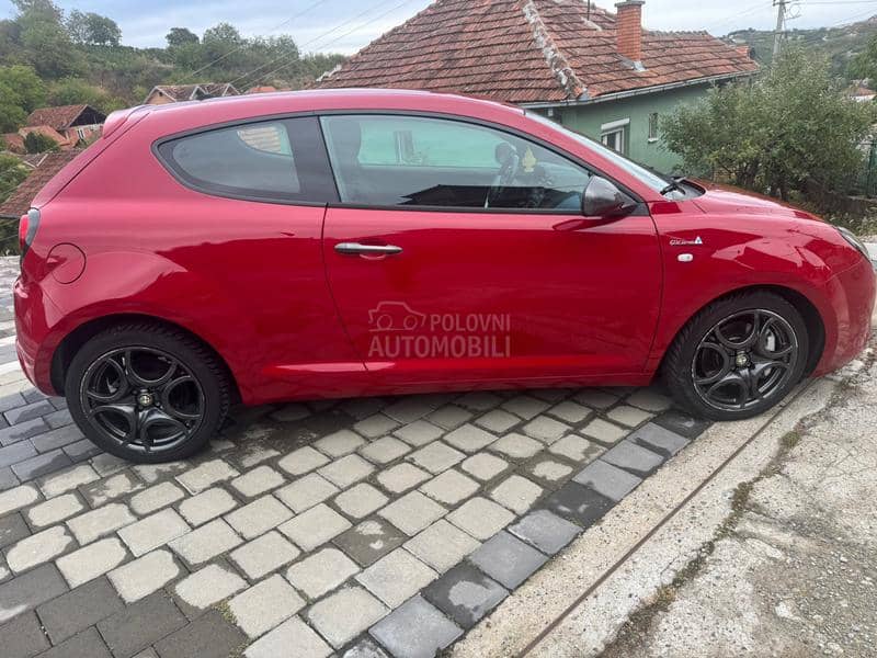 Alfa Romeo MiTo 1.4TB QV-LINE AUTO