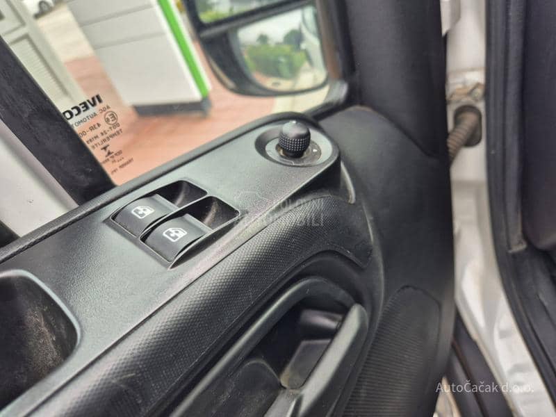 Iveco Daily 35S UNICARGO
