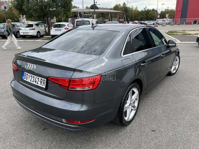 Audi A4 2.0 TDI S line
