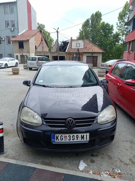 Volkswagen Golf 5 1.6 fsi