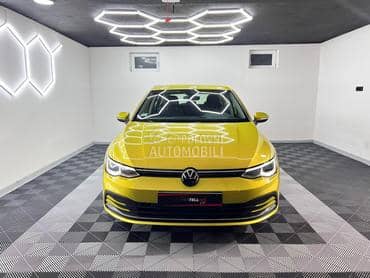 Volkswagen Golf 8 eTSI/IQLight