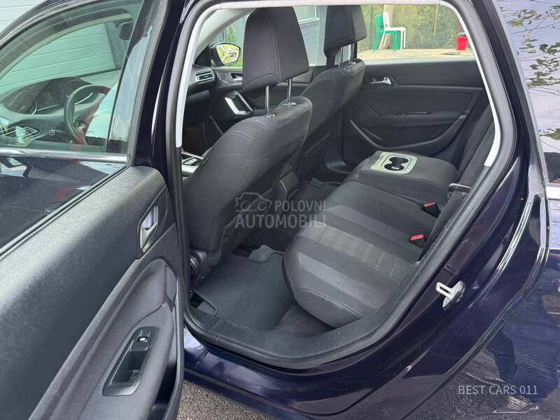 Peugeot 308 1.6 blue-HDI