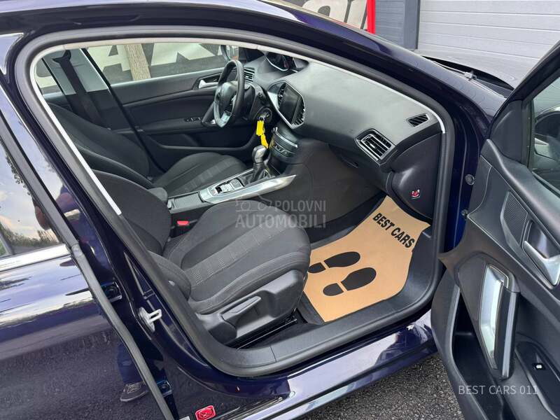 Peugeot 308 1.6 blue-HDI