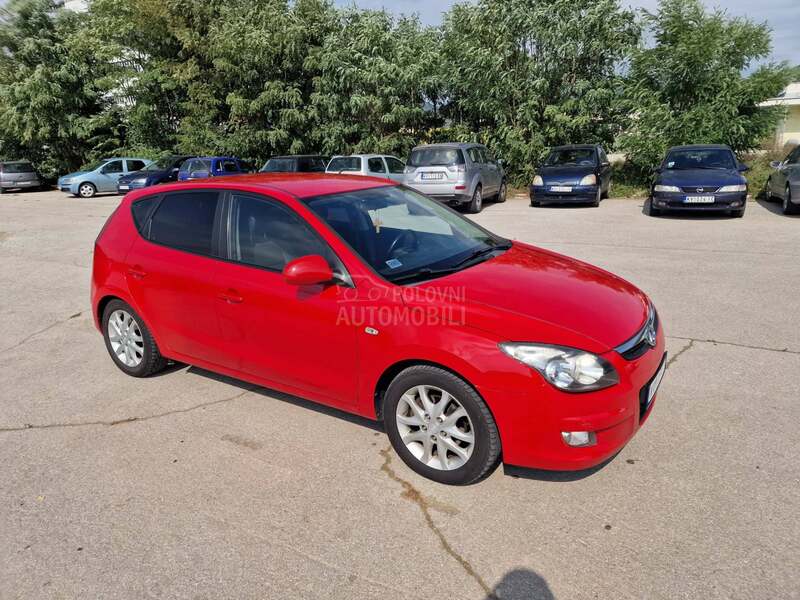 Hyundai i30 1.6crdi