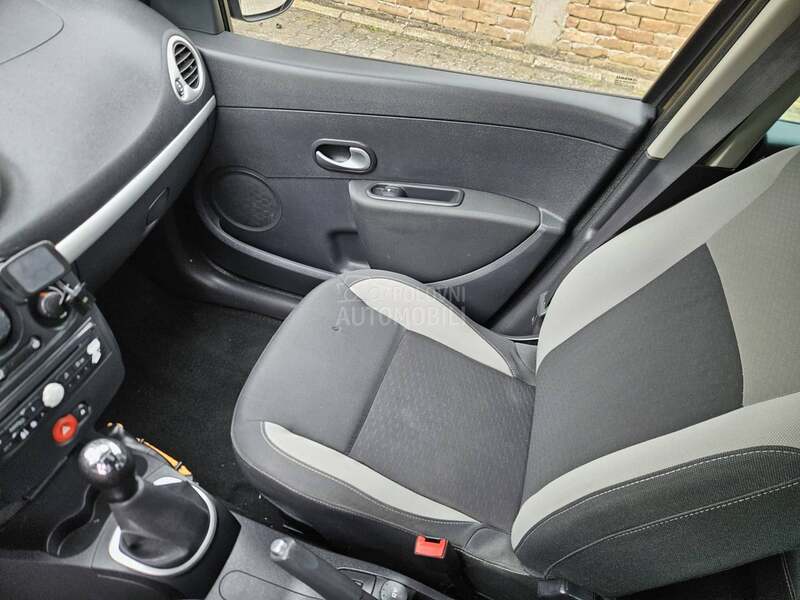 Renault Clio 1.5 DCI