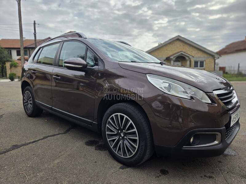 Peugeot 2008 1.2