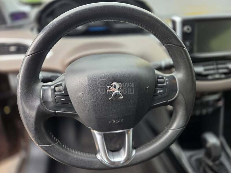 Peugeot 2008 1.2
