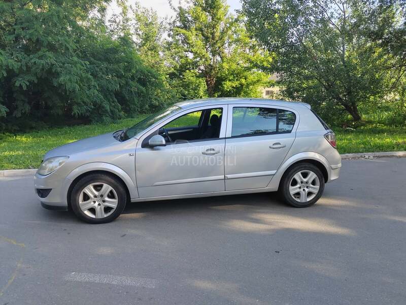 Opel Astra H 1.7 CDTI