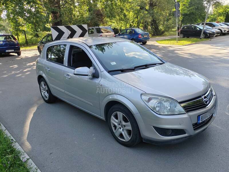 Opel Astra H 1.7 CDTI