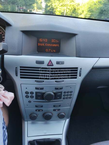 Opel Astra H 1.7 CDTI