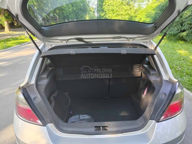 Opel Astra H 1.7 CDTI