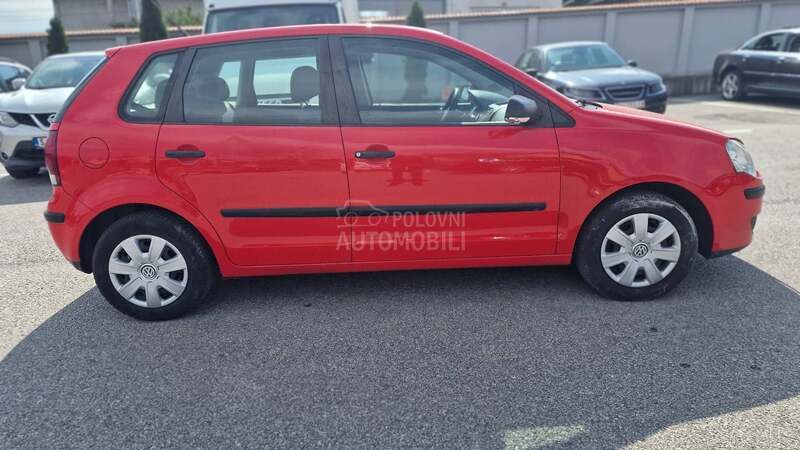 Volkswagen Polo 1.2b 4v/klim/cd
