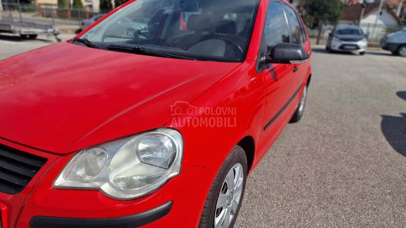 Volkswagen Polo 1.2b 4v/klim/cd