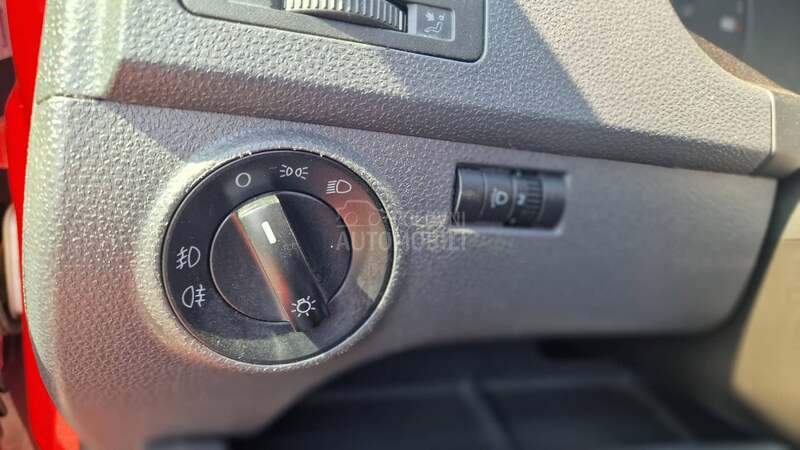 Volkswagen Polo 1.2b 4v/klim/cd