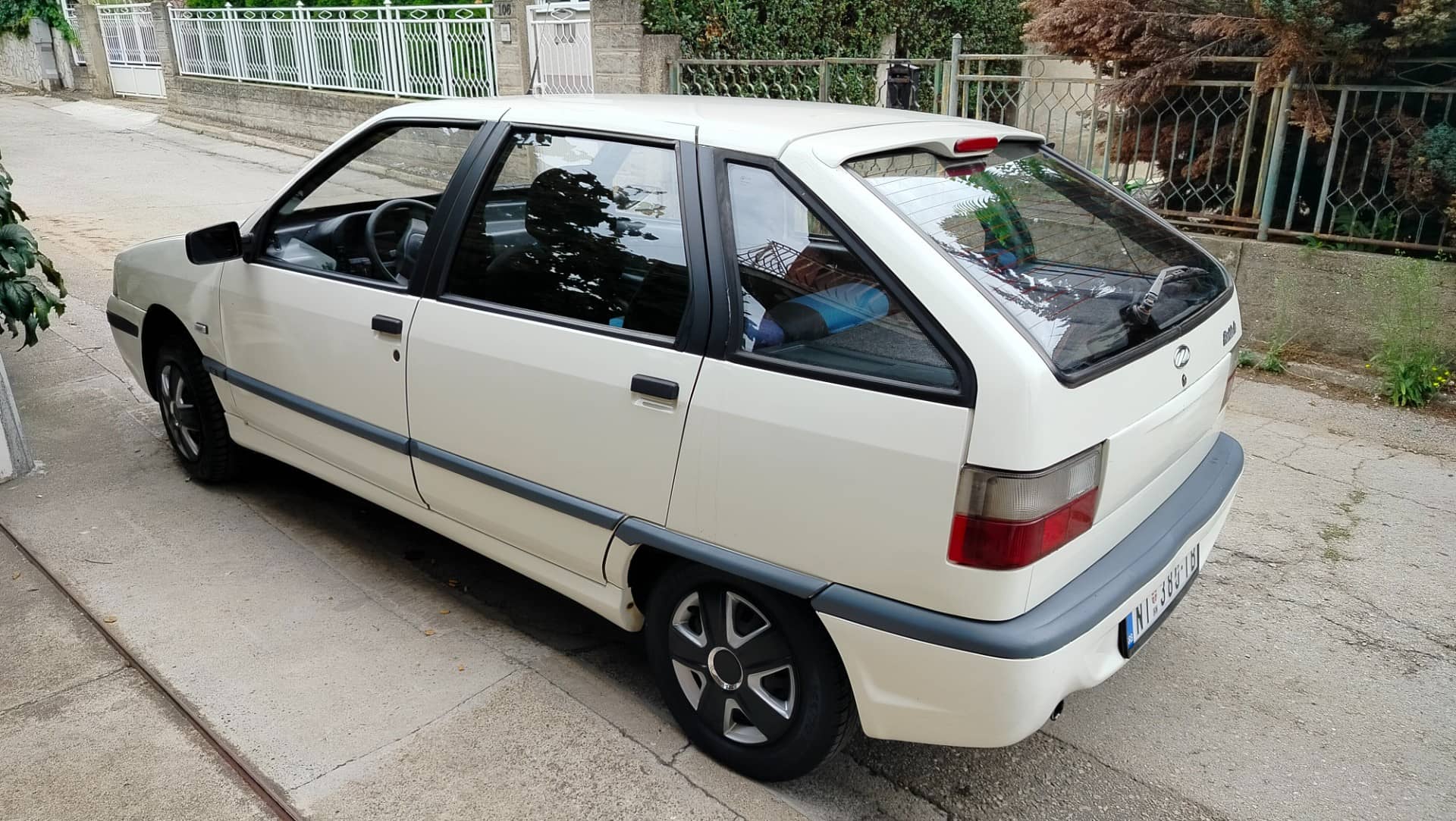 Zastava Florida In 1.3