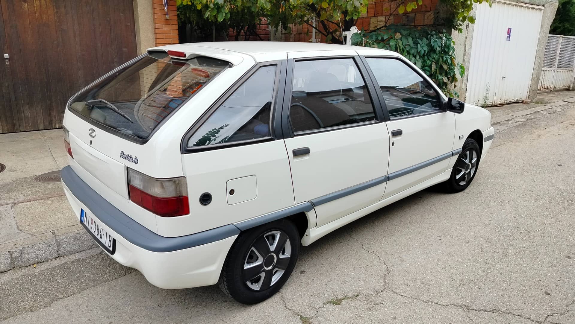 Zastava Florida In 1.3