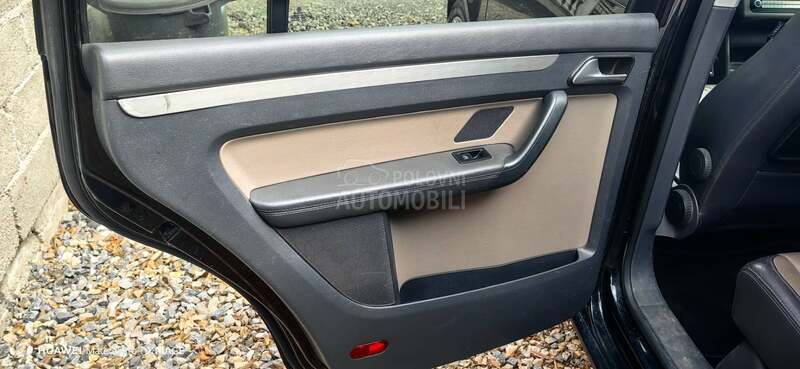 Volkswagen Touran 1.4 Tsi