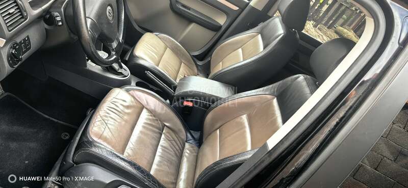 Volkswagen Touran 1.4 Tsi