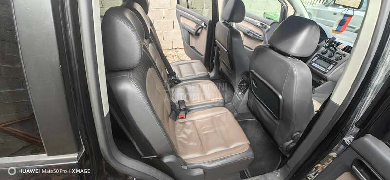Volkswagen Touran 1.4 Tsi