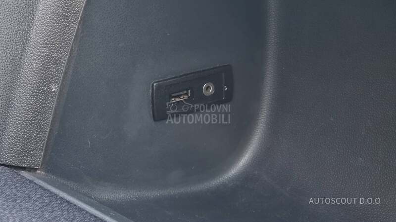 Smart ForTwo 1.0 MHD servo/pano