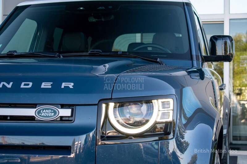 Land Rover Defender SE  D250