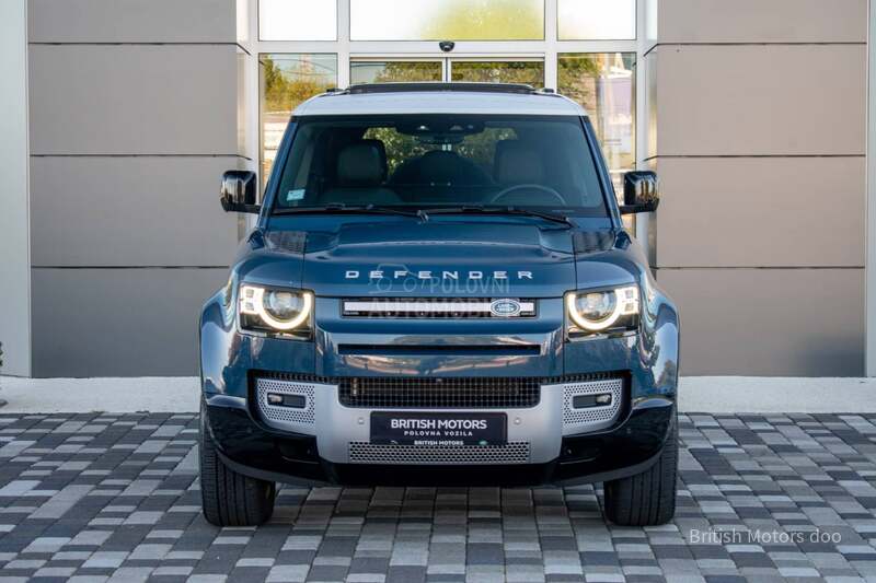 Land Rover Defender SE  D250