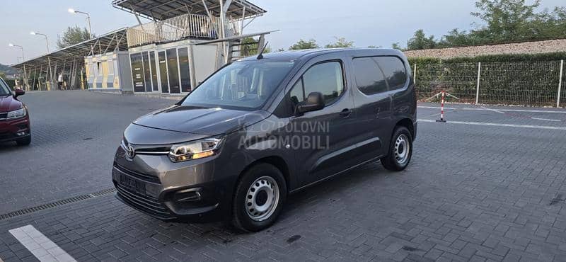 Toyota Proace City 1.5D/33 000 k m