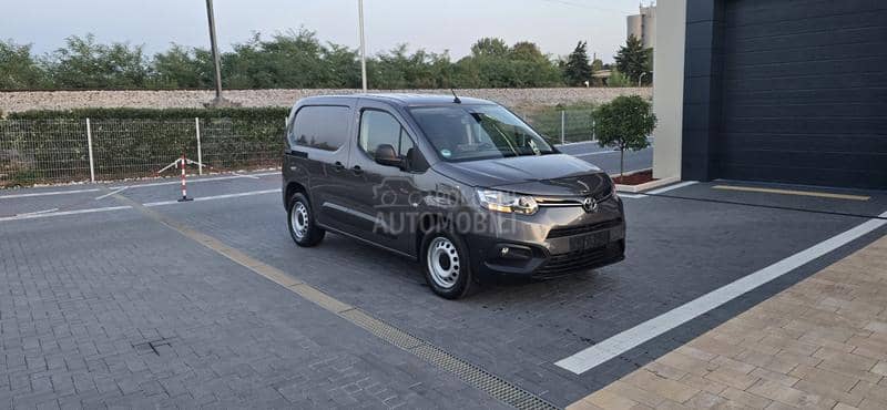 Toyota Proace City 1.5D/33 000 k m