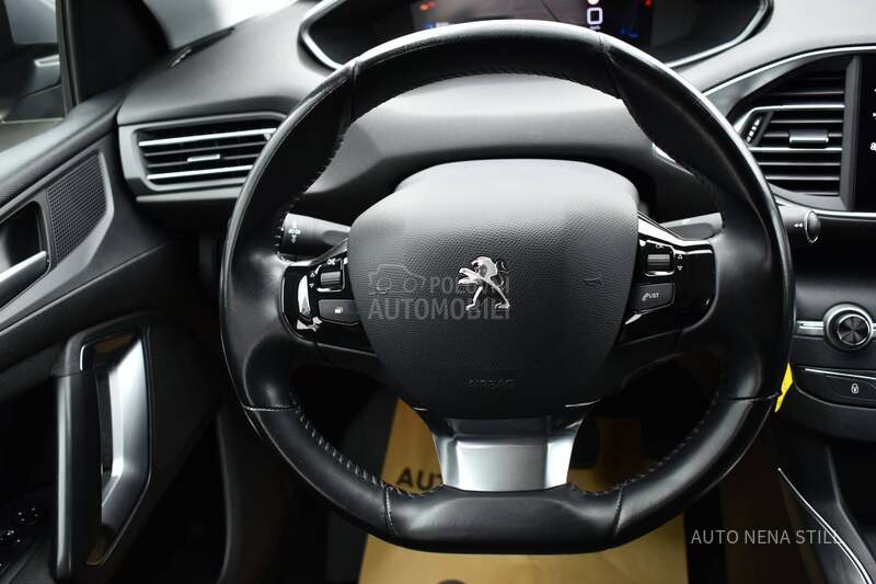Peugeot 308 Allure 1.5Hdi MT