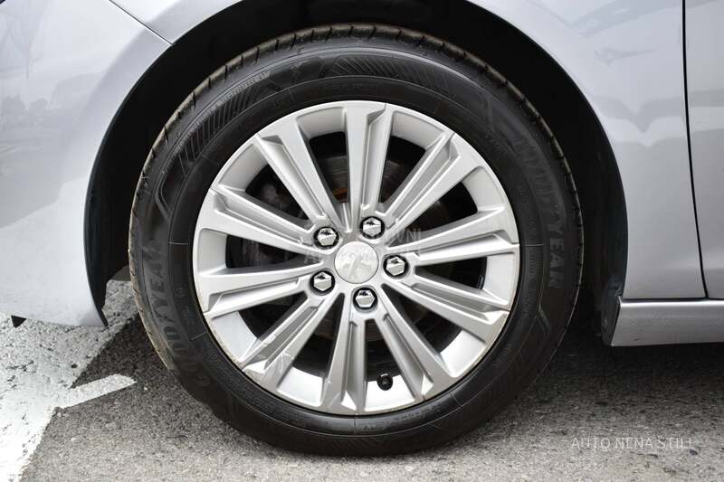 Peugeot 308 Allure 1.5Hdi MT