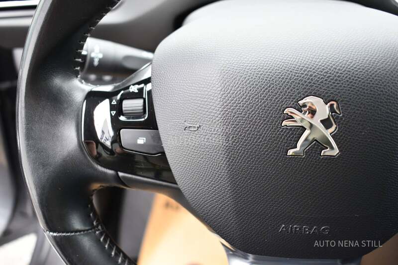 Peugeot 308 Allure 1.5Hdi MT