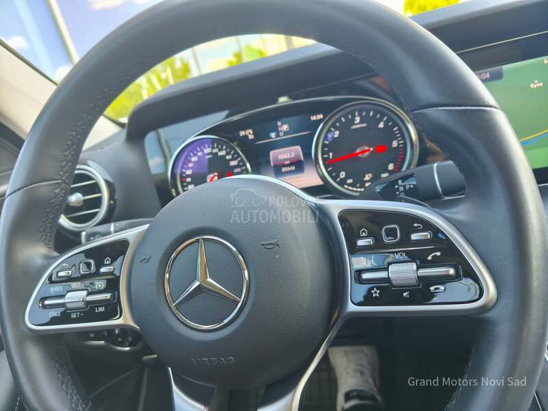 Mercedes Benz E 200 2.0 D