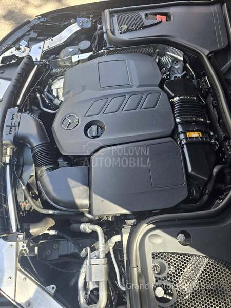 Mercedes Benz E 200 2.0 D