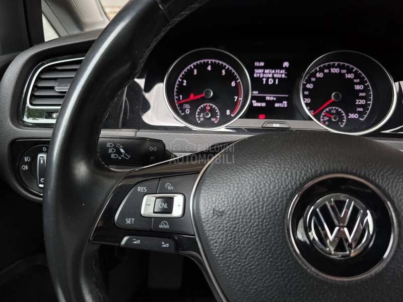 Volkswagen Golf 7 1.4tsi Highline