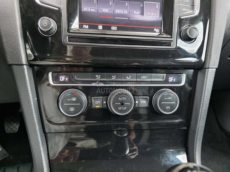 Volkswagen Golf 7 1.4tsi Highline