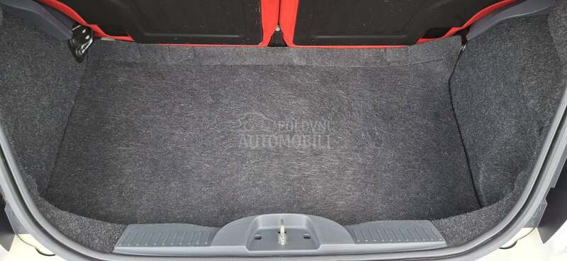 Fiat 500 1.2  8V  N A V I