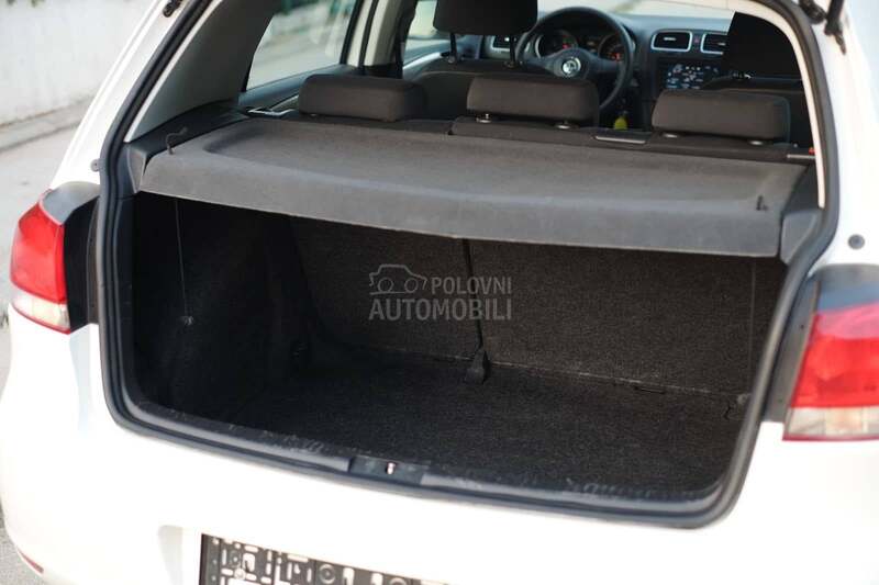 Volkswagen Golf 6 1.6TDI TREND Nav