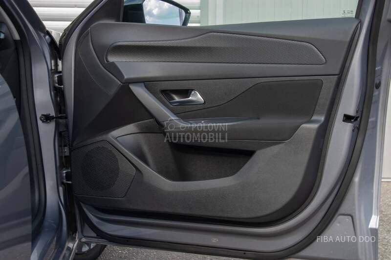 Peugeot 308 1.2 Allure/ Alu