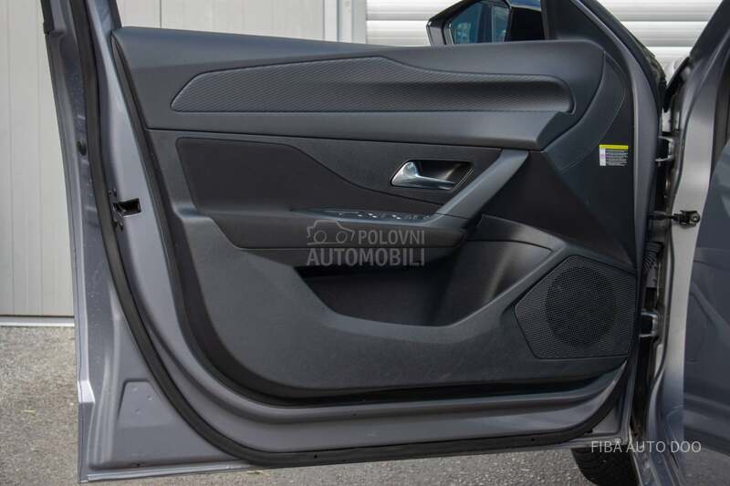 Peugeot 308 1.2 Allure/ Alu