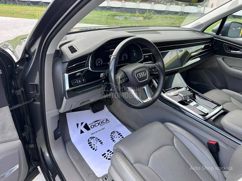 Audi Q7 S line mild hybrid