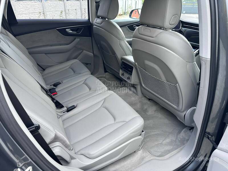 Audi Q7 S line mild hybrid